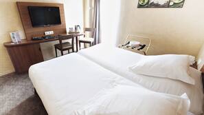 Coffre-forts dans les chambres, fer et planche à repasser sur demande