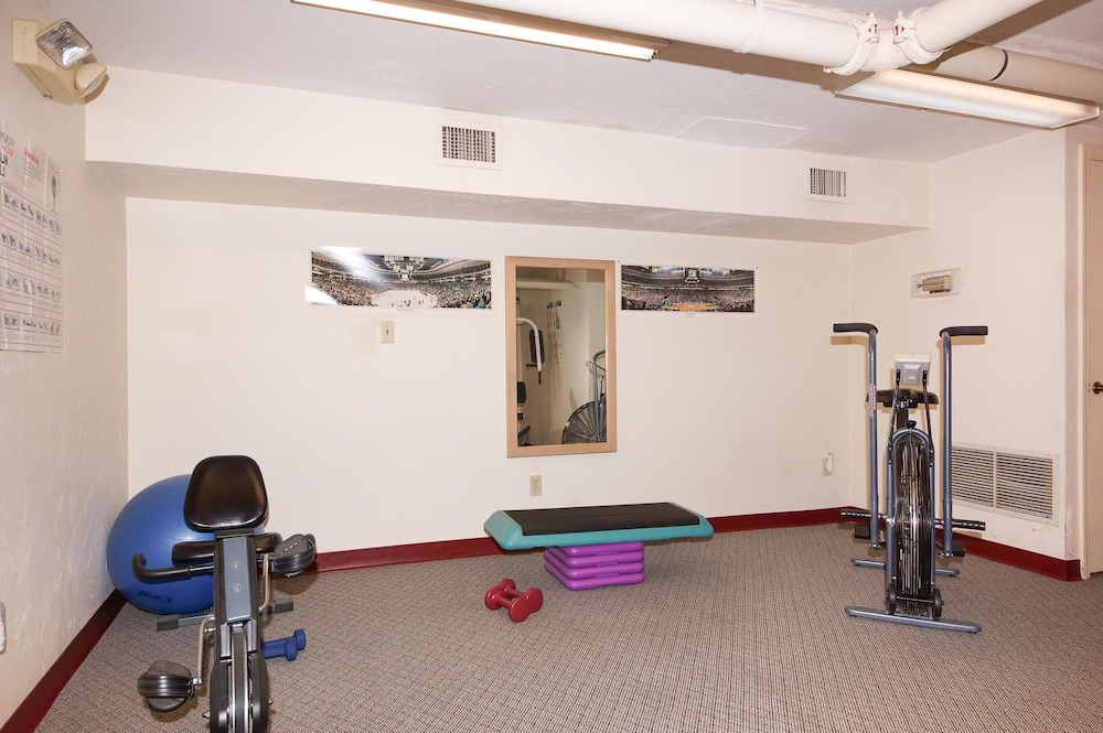 Sala de fitness, Westborough Inn