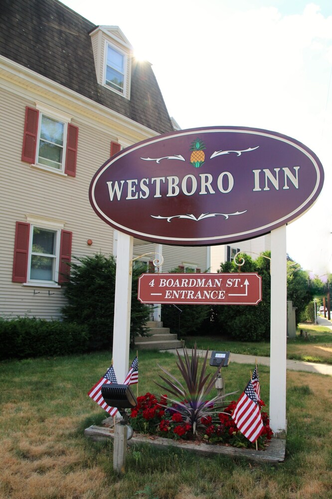 Fachada del alojamiento, Westborough Inn