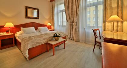 Hotel Carlton