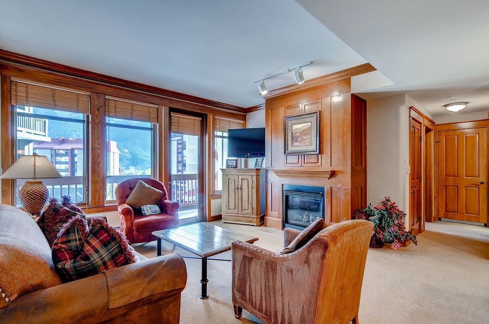 Copper One at Center Village by Copper Mountain Lodging in Copper