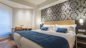 Minibar, caja fuerte, sistema de insonorización