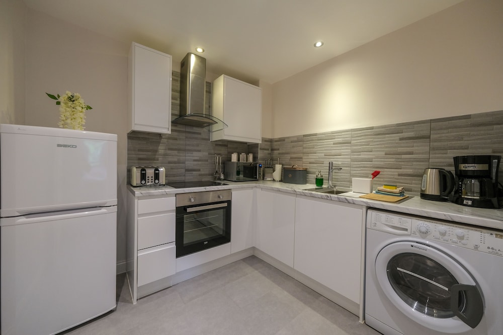 Collingham Serviced Apartments