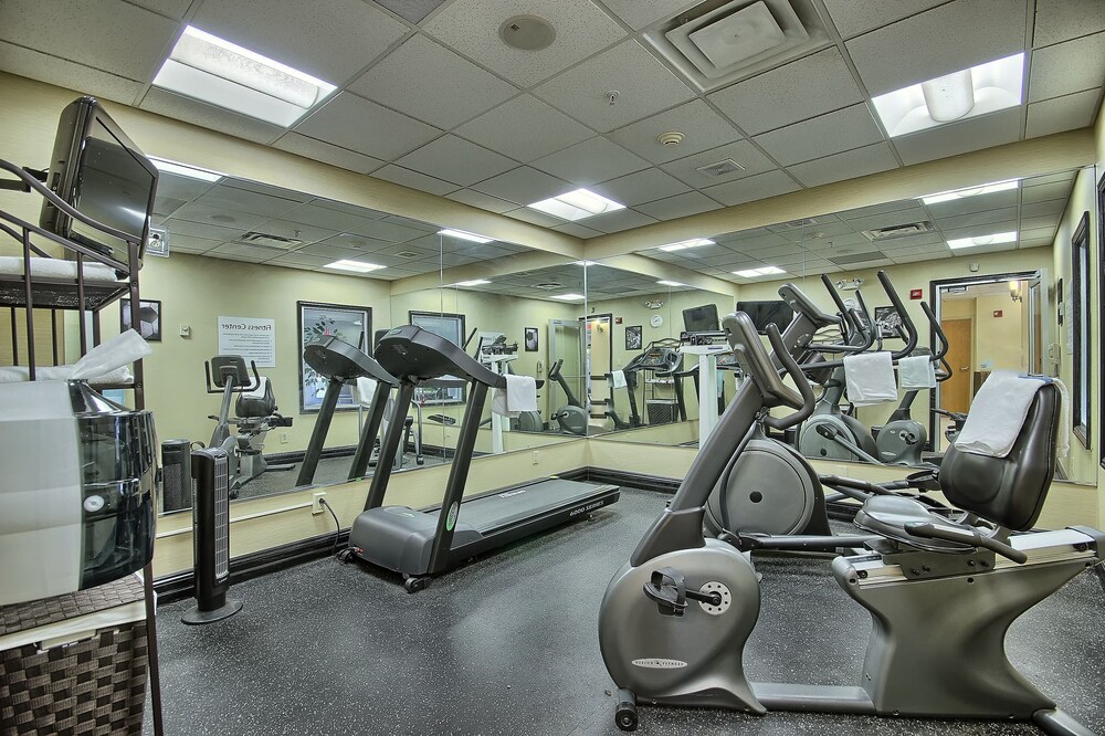 Holiday Inn Express Hotel & Suites Columbus SW-Grove City, an IHG Hotel