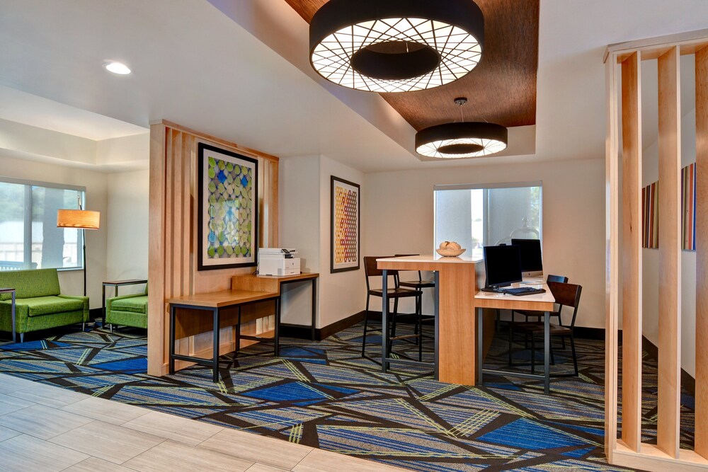 Business center, Holiday Inn Express Hotel & Suites Anderson-I-85, an IHG Hotel