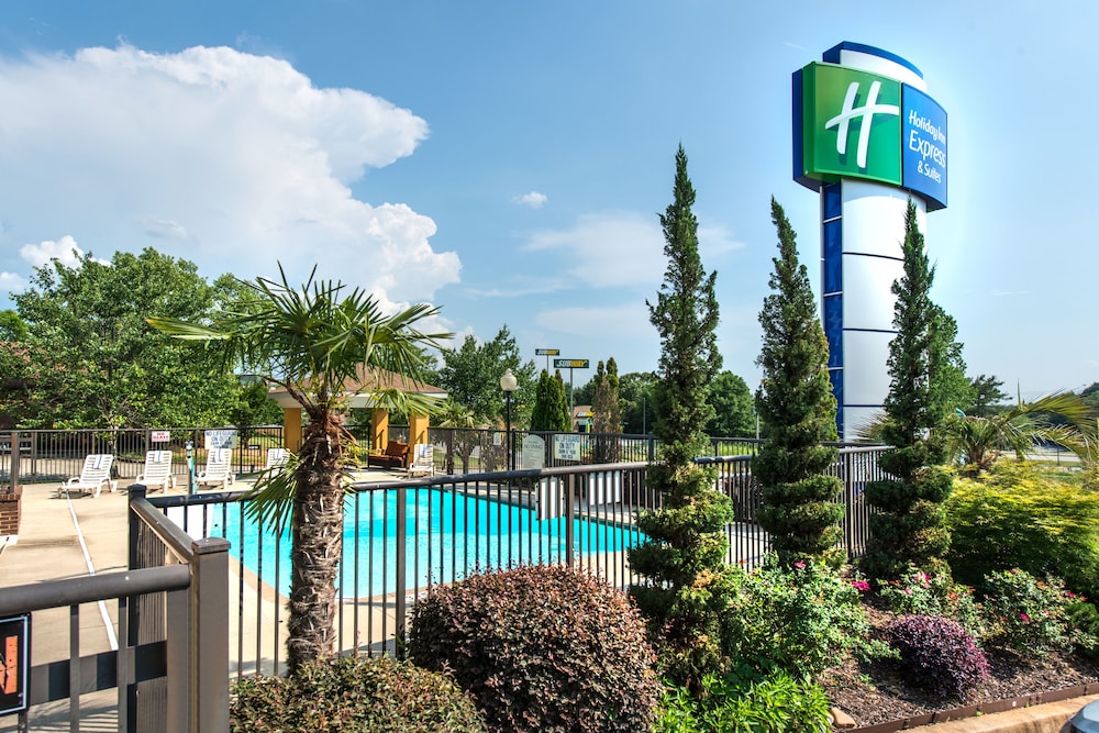 Holiday Inn Express Hotel & Suites Anderson-I-85, an IHG Hotel