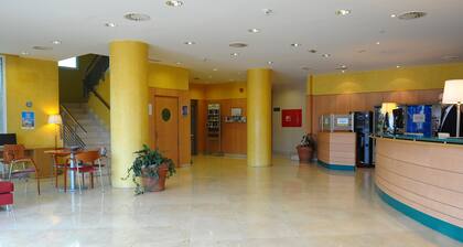 Hotel City Express Santander Parayas