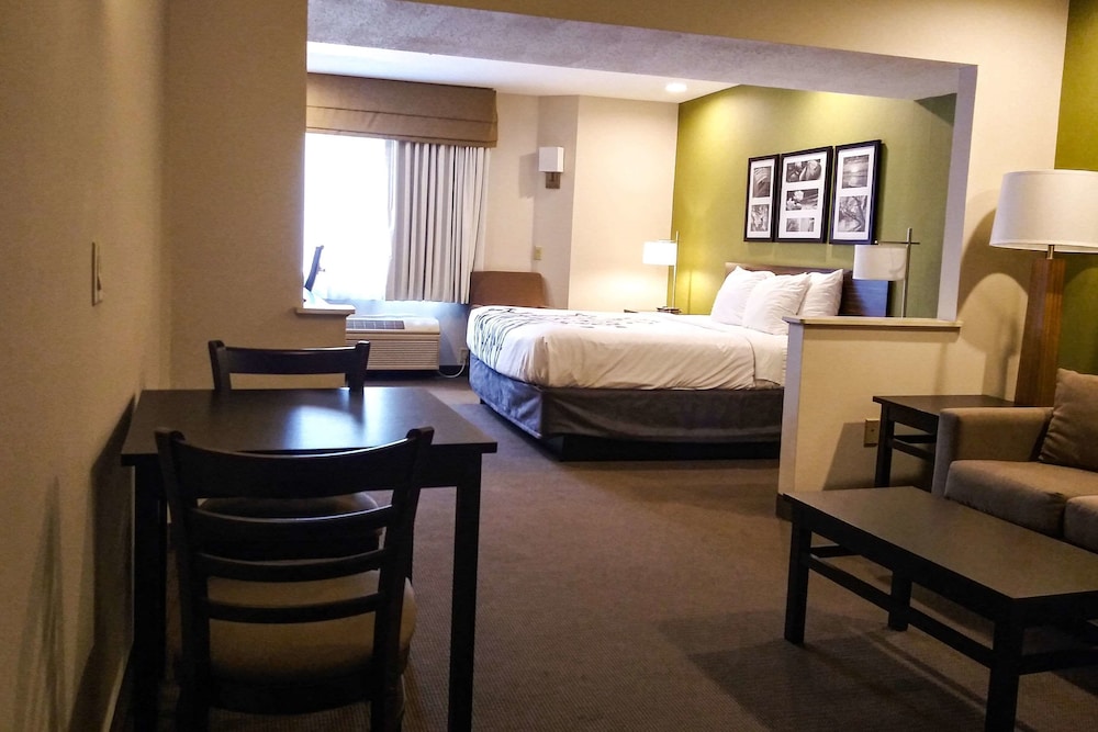 Sleep Inn & Suites Niantic