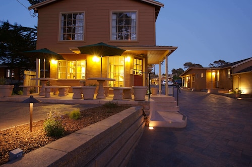 Pacific Grove Hotels From 76 Cheap Hotel Deals Travelocity