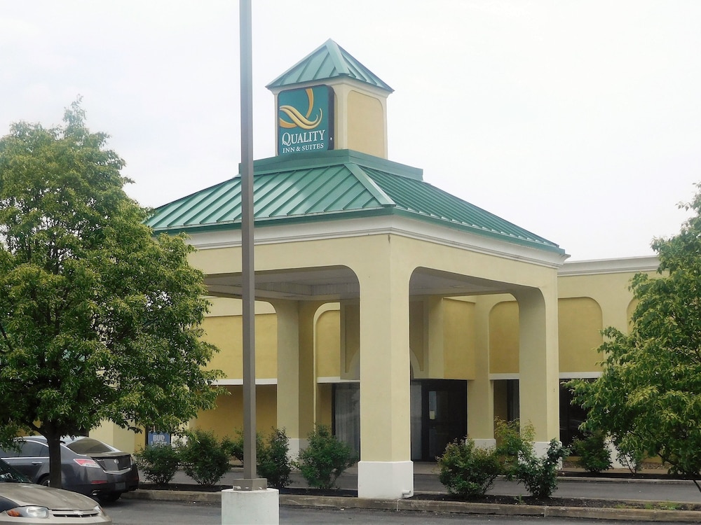 Quality Inn & Suites Danville in Danville Best Rates & Deals on Orbitz