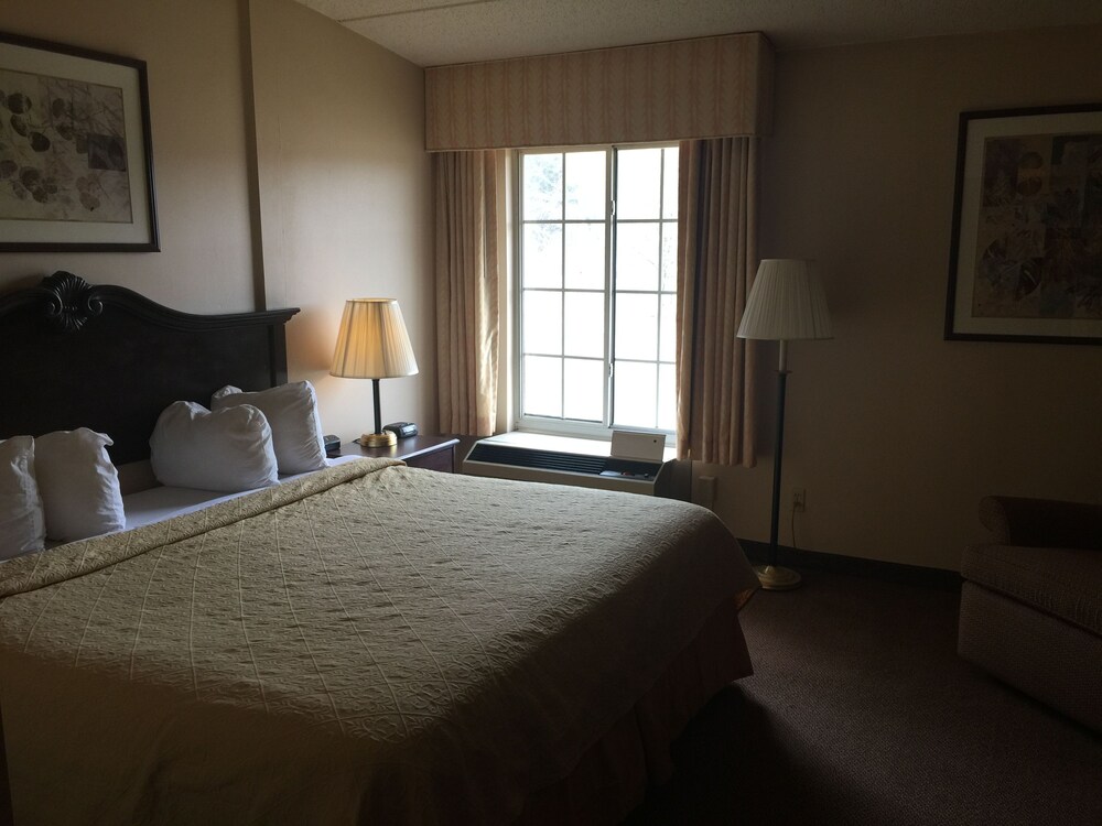 Quality Inn & Suites Danville