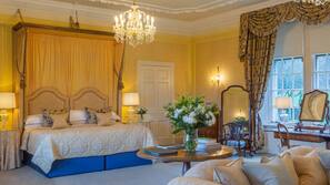 Luxe beddengoed, een kluis op de kamer, individueel gedecoreerd