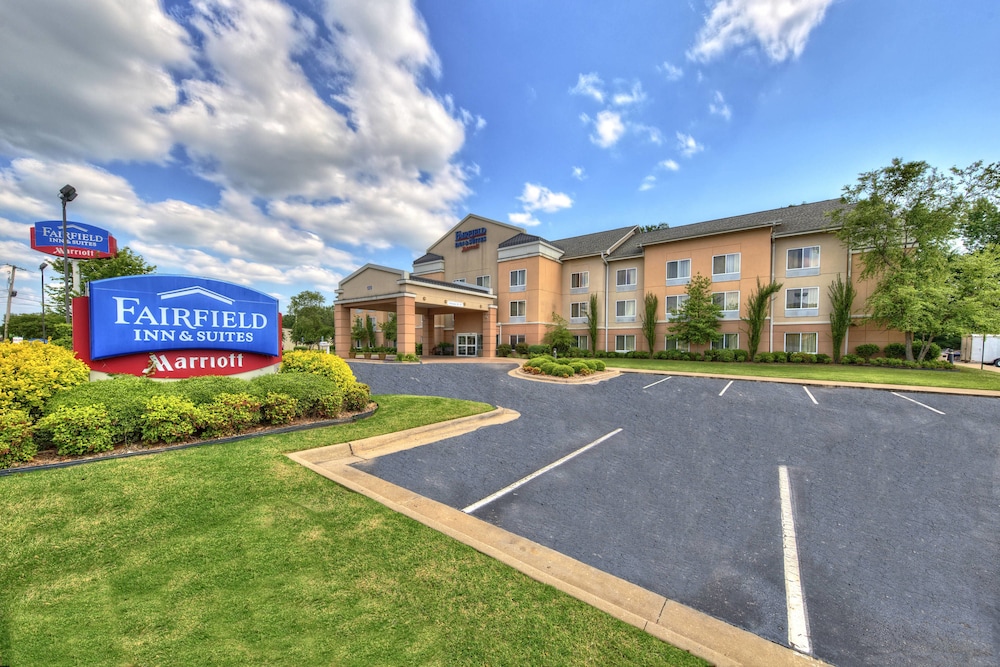 Fairfield Inn & Suites by Marriott Russellville