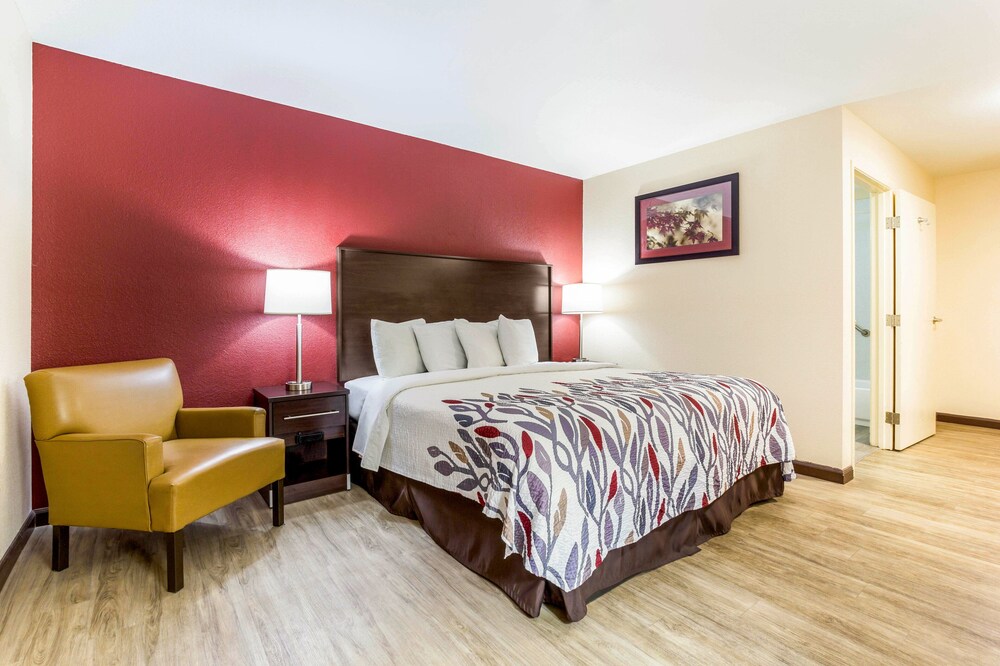 Red Roof Inn Dry Ridge in Williamstown Best Rates & Deals on Orbitz