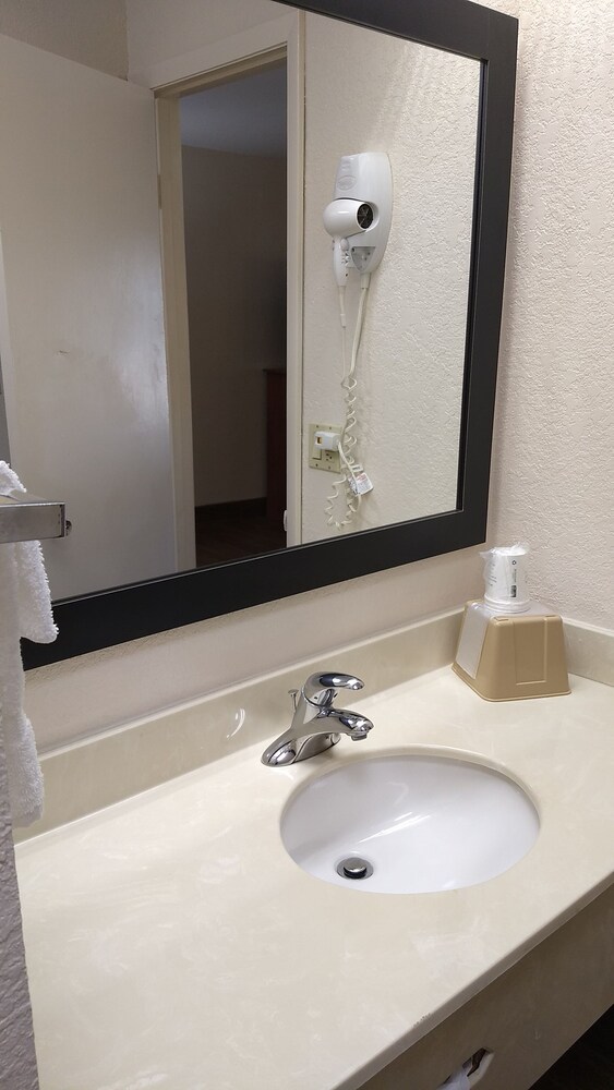 Bathroom sink, Super 8 by Wyndham North Palm Beach