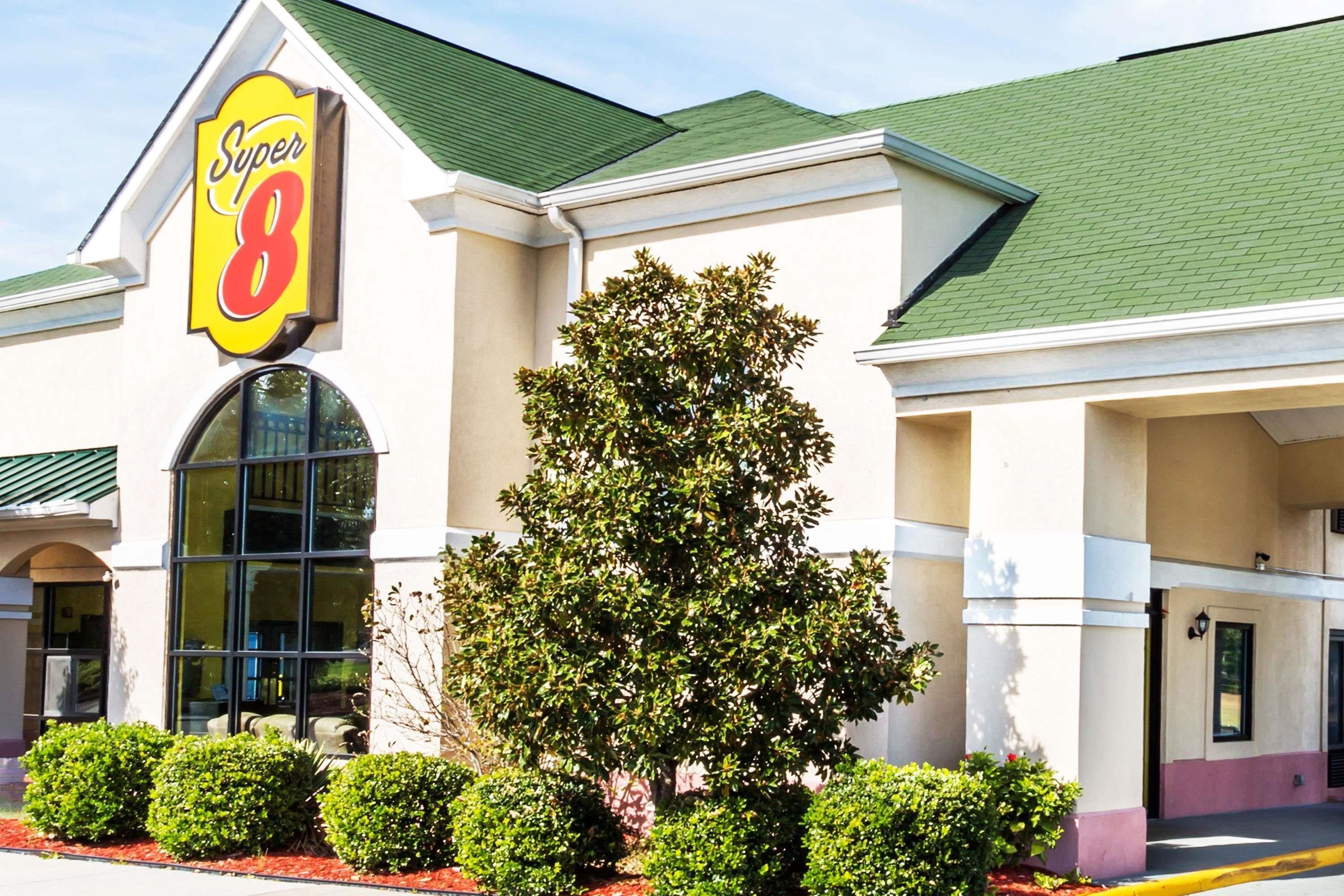 Super 8 By Wyndham Hull Street Midlothian Richmond Area In Midlothian Va Expedia