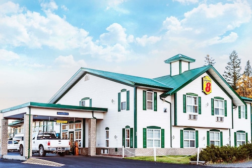 Check Expedia for Availability of Super 8 by Wyndham 100 Mile House