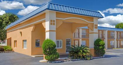 Super 8 by Wyndham Port Royal/Beaufort