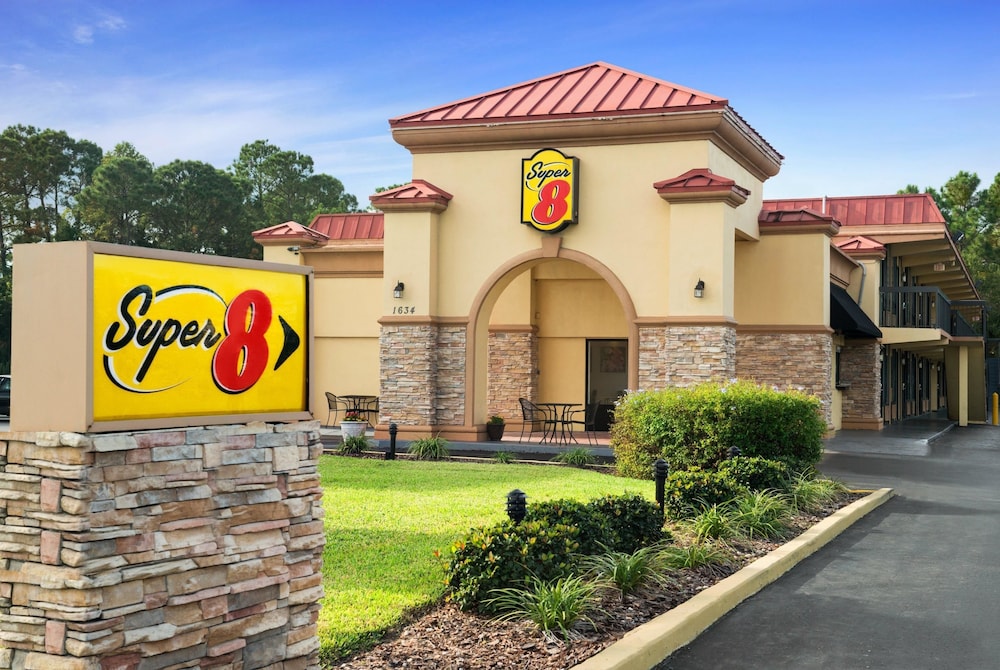 Super 8 by Wyndham Ormond Beach