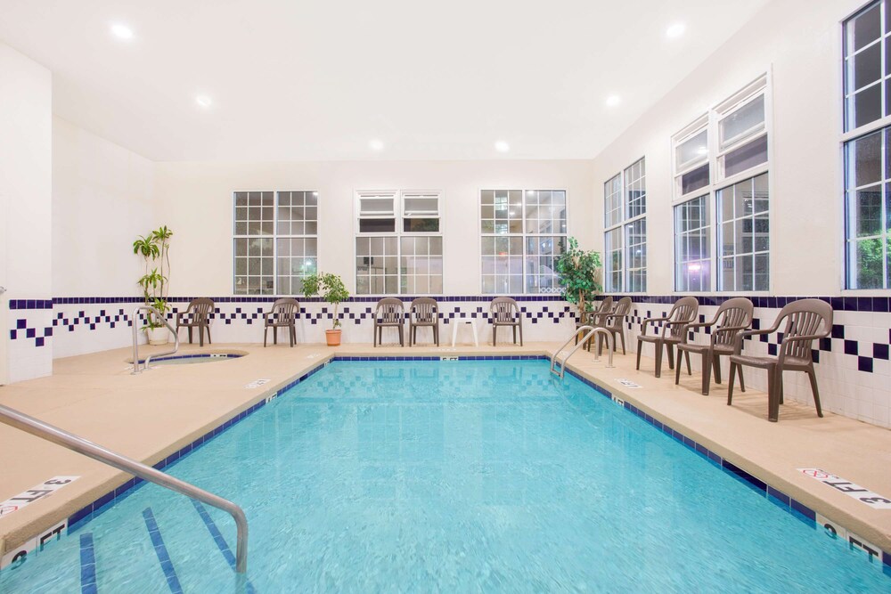 Indoor pool, SureStay Hotel by Best Western North Myrtle Beach