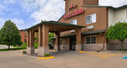 AmericInn by Wyndham Des Moines Airport