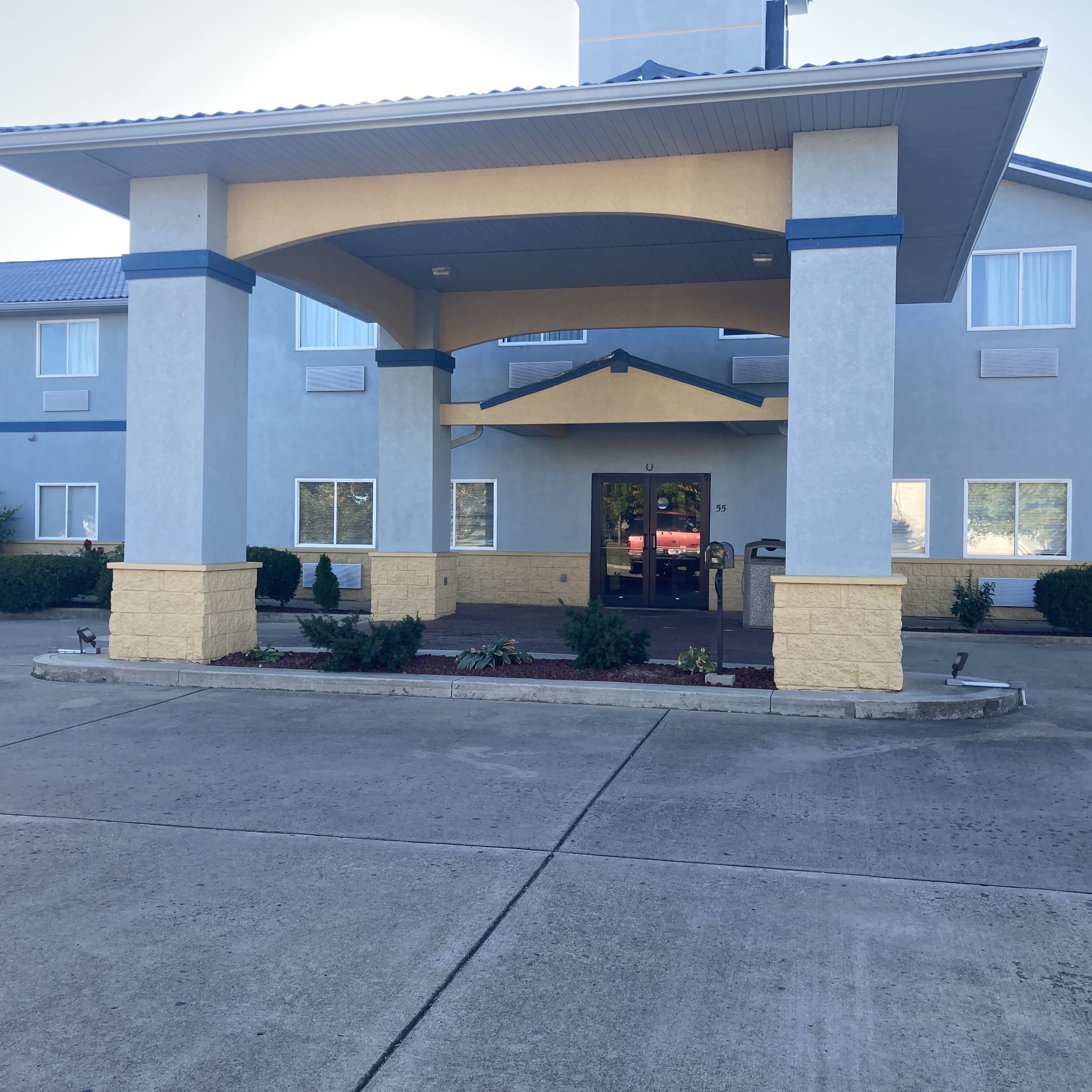 Super 8 Martinsville in Martinsville, United States