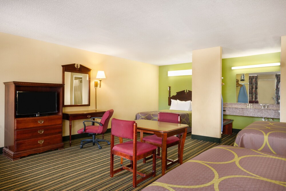 Room, American INN of Orangeburg