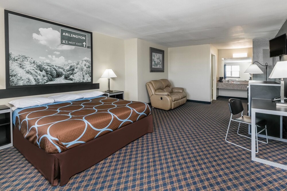 Room, Super 8 by Wyndham Arlington Near AT&T Stadium