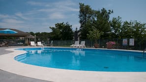 Seasonal outdoor pool