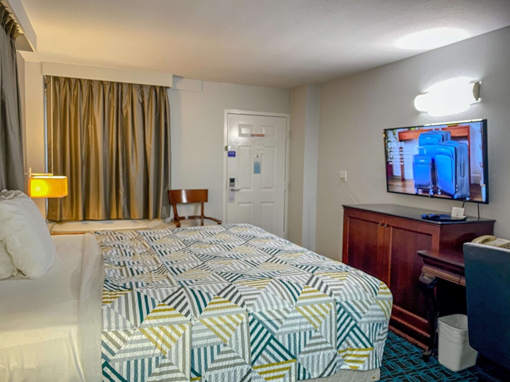 Room, Motel 6 Atlanta, GA - Midtown