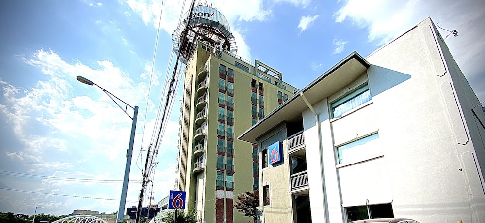 Exterior, Motel 6 Atlanta, GA - Midtown