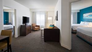 Premium bedding, in-room safe, desk, laptop workspace