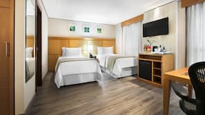Roupas de cama premium, cofres nos quartos, individualmente decorados