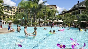 Outdoor pool, pool cabanas (surcharge), pool umbrellas