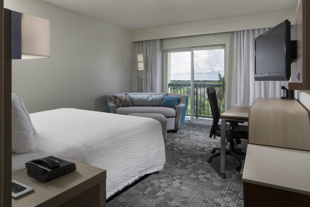 Courtyard by Marriott Fort Lauderdale Weston