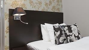 Premium-sengetøj, minibar, skrivebord, kontorområde til laptop