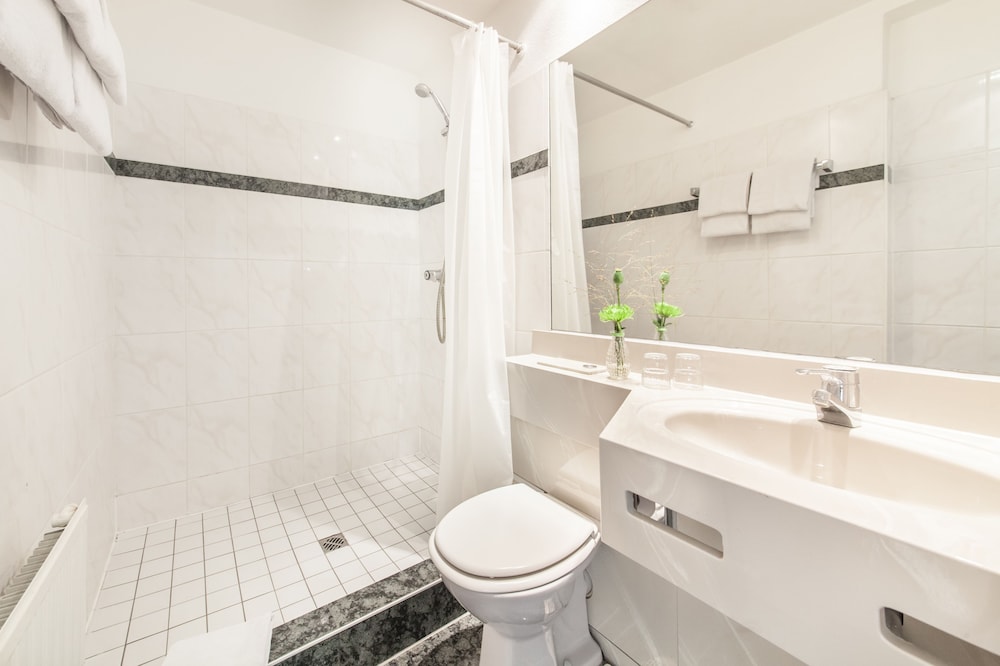 Photo - Hotel VIKTORIA Düsseldorf-Neuss - Self Check-In