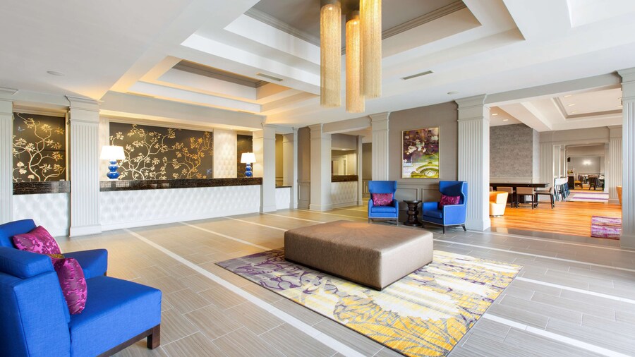 DoubleTree by Hilton Hotel Savannah Historic District