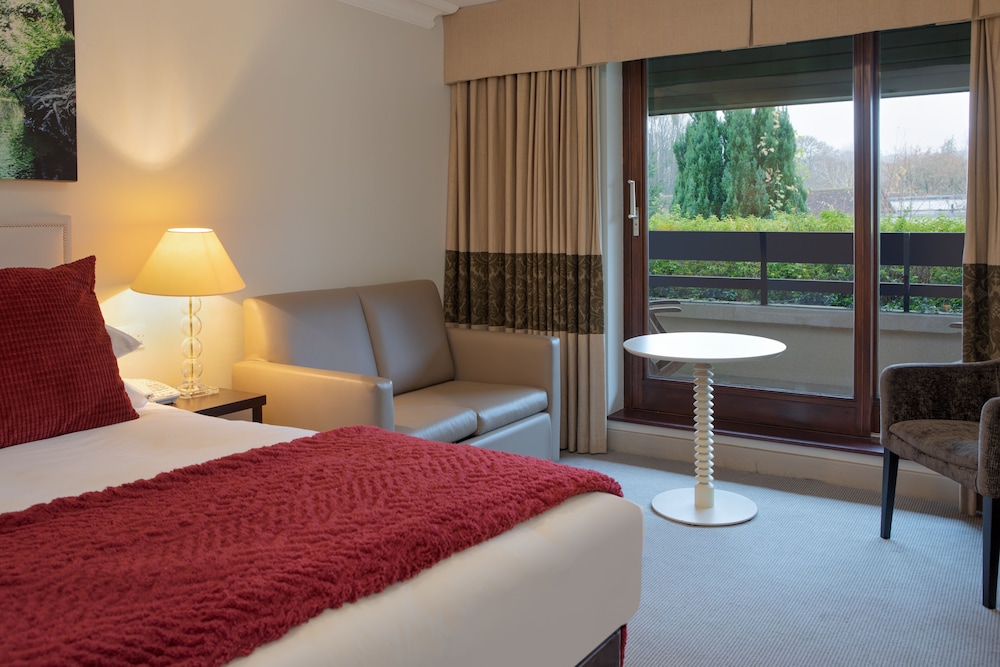 Mercure Box Hill Burford Bridge Hotel