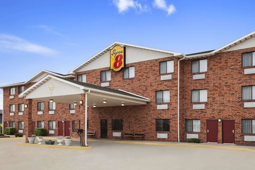 Great Place to stay Super 8 by Wyndham Bowling Green near Bowling Green 