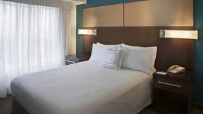 Premium bedding, down duvet, in-room safe, desk