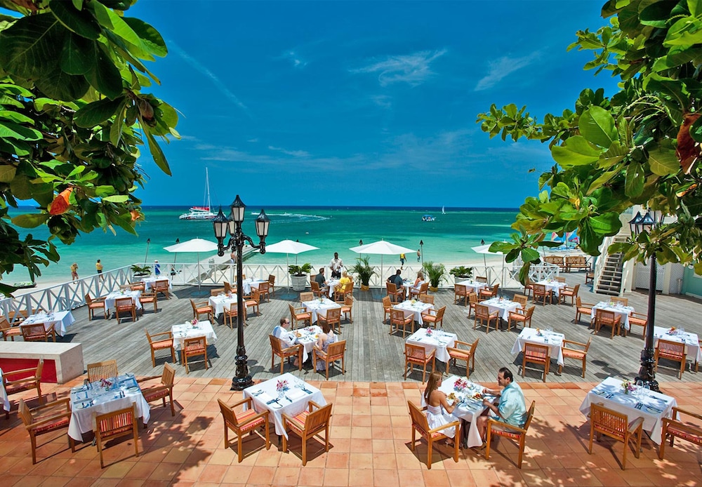Sandals Montego Bay - ALL INCLUSIVE Couples Only, Montego Bay: Room Prices & Reviews | Travelocity