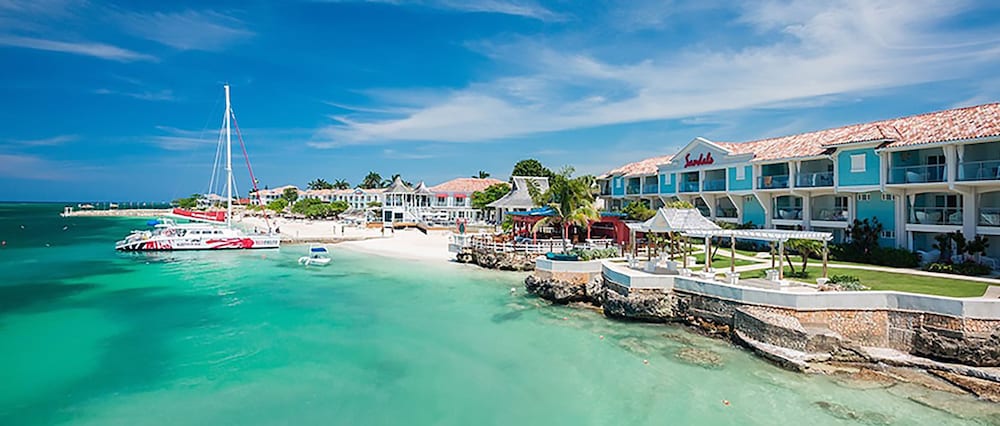Sandals Montego Bay - ALL INCLUSIVE Couples Only in Montego Bay | Best Rates & Deals on Orbitz
