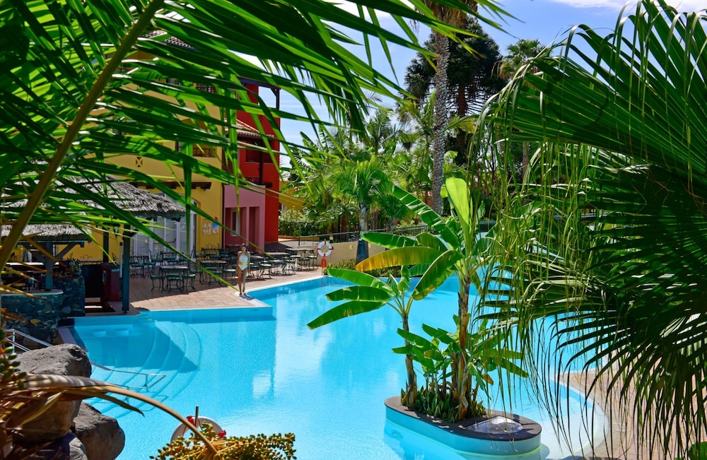 Pool, Pestana Village Garden Hotel