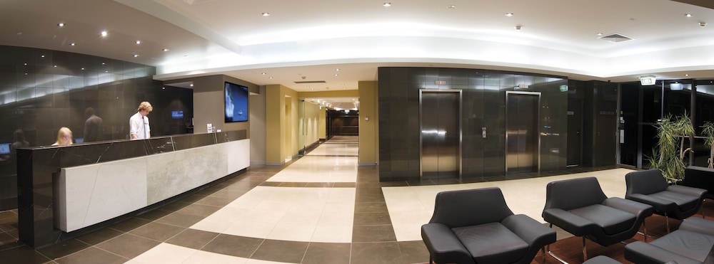 Atlantis Hotel, Melbourne