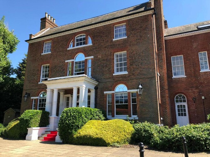 house of hair woburn sands