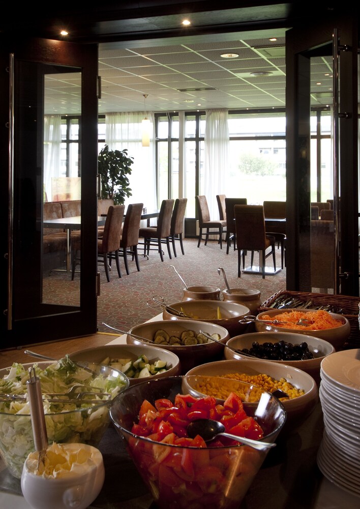 Breakfast area, Best Western Hotel Scheele