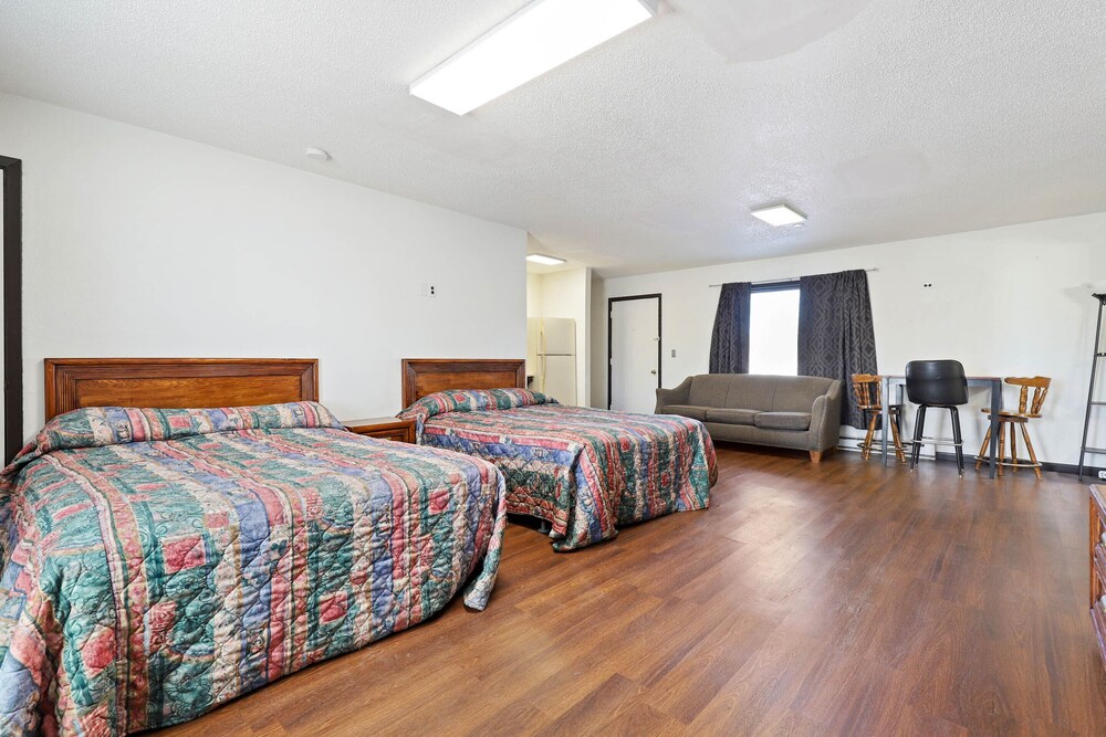 Hotel O Oskaloosa Hwy 63/92 in Oskaloosa Best Rates & Deals on Orbitz