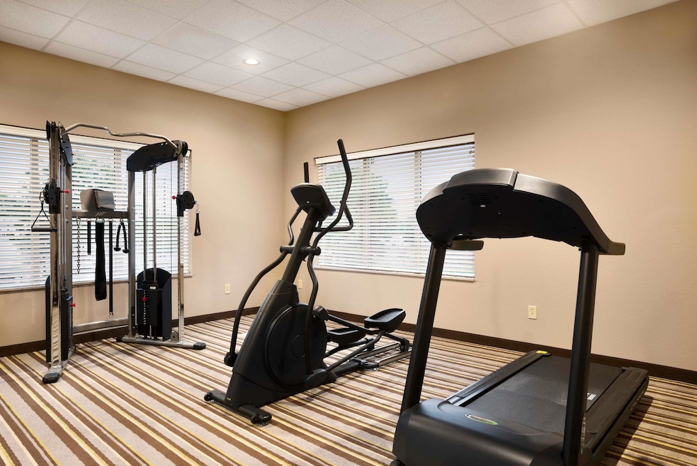 Fitness facility, Super 8 by Wyndham Hershey