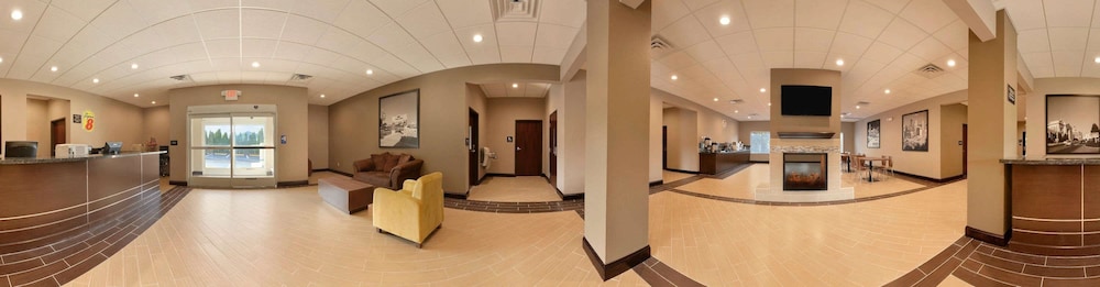 Lobby, Super 8 by Wyndham Hershey